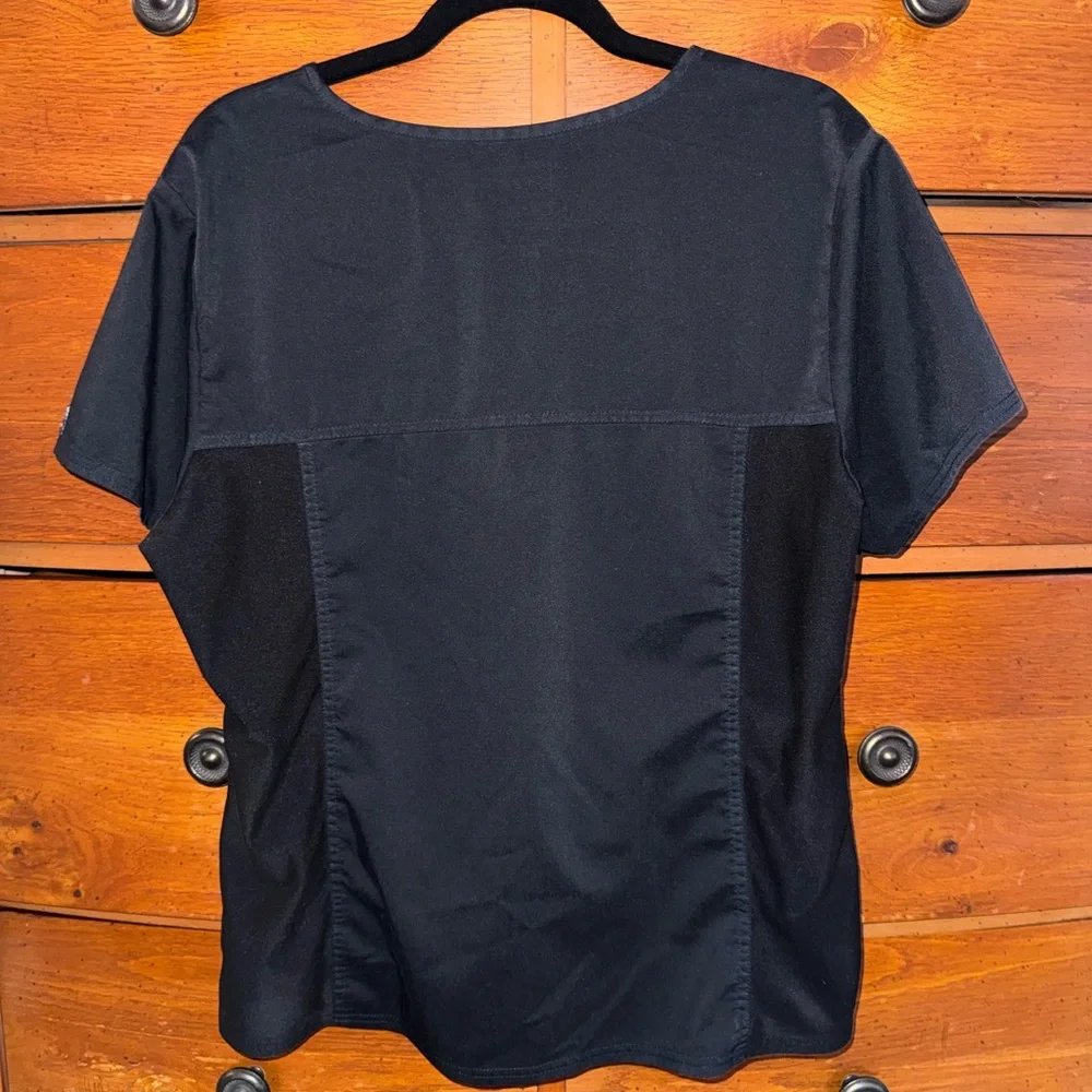 Cherokee Women's Black Scrub Top - Picture 2 of 8